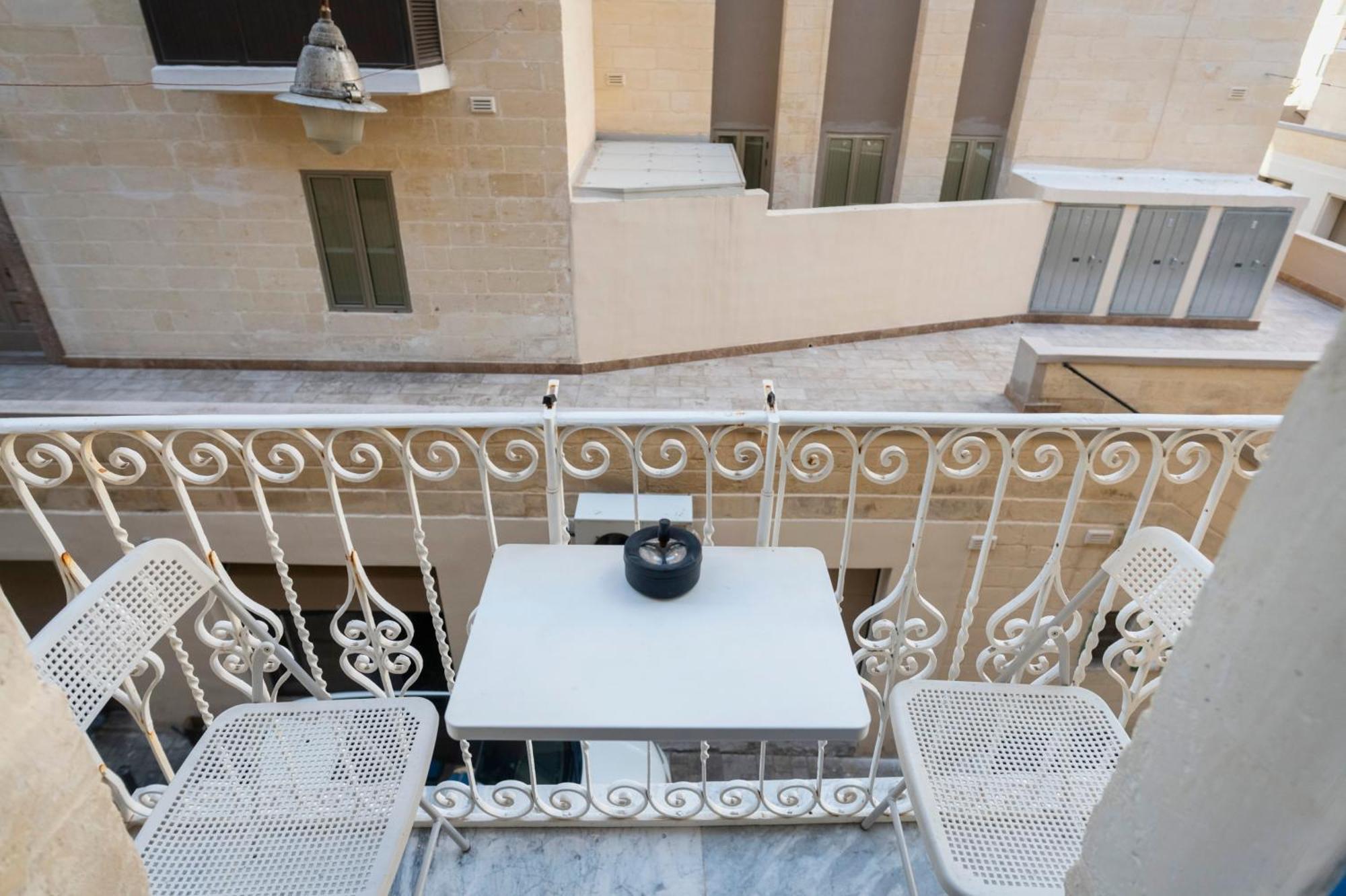 Mandera'S Boutique Suites & Dorms Valletta Eksteriør billede